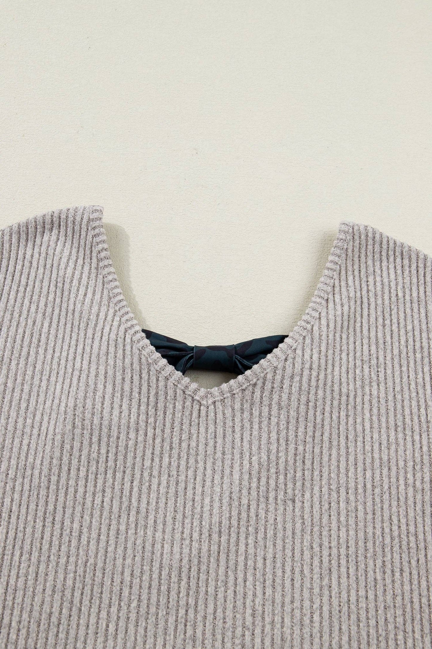 Bow Back Ribbed Knit V Neck Long Sleeve Top