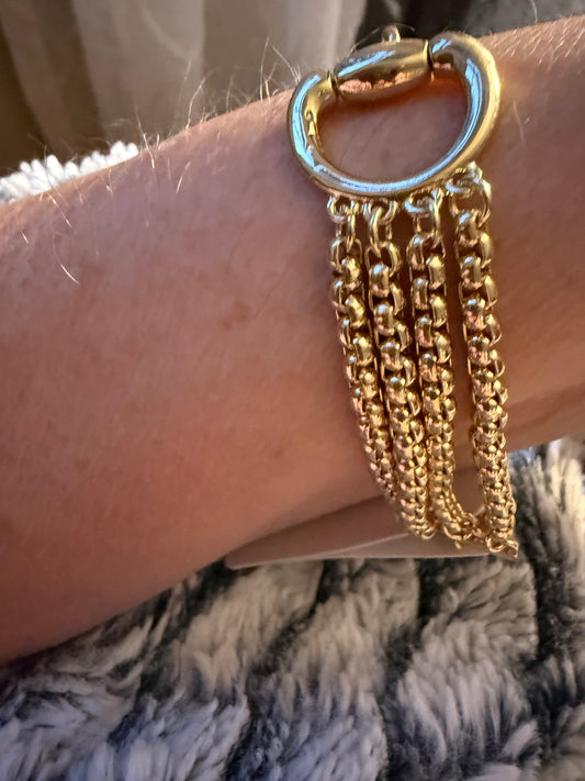 Luxe Link Horsebit Statement Bracelet ✨