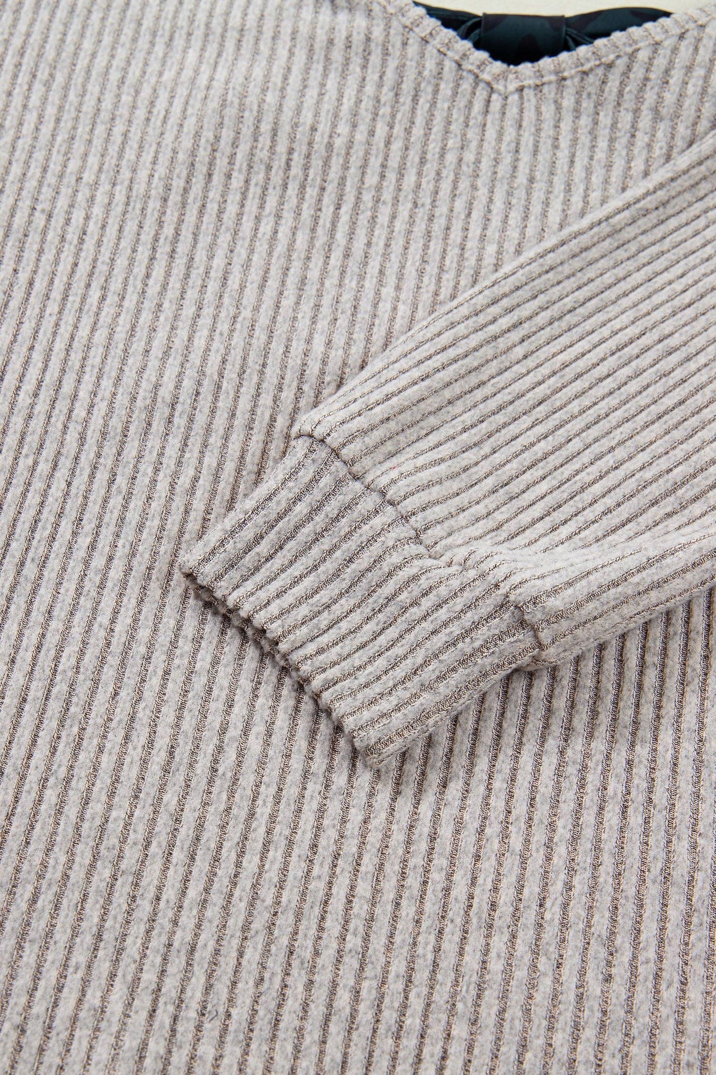Bow Back Ribbed Knit V Neck Long Sleeve Top